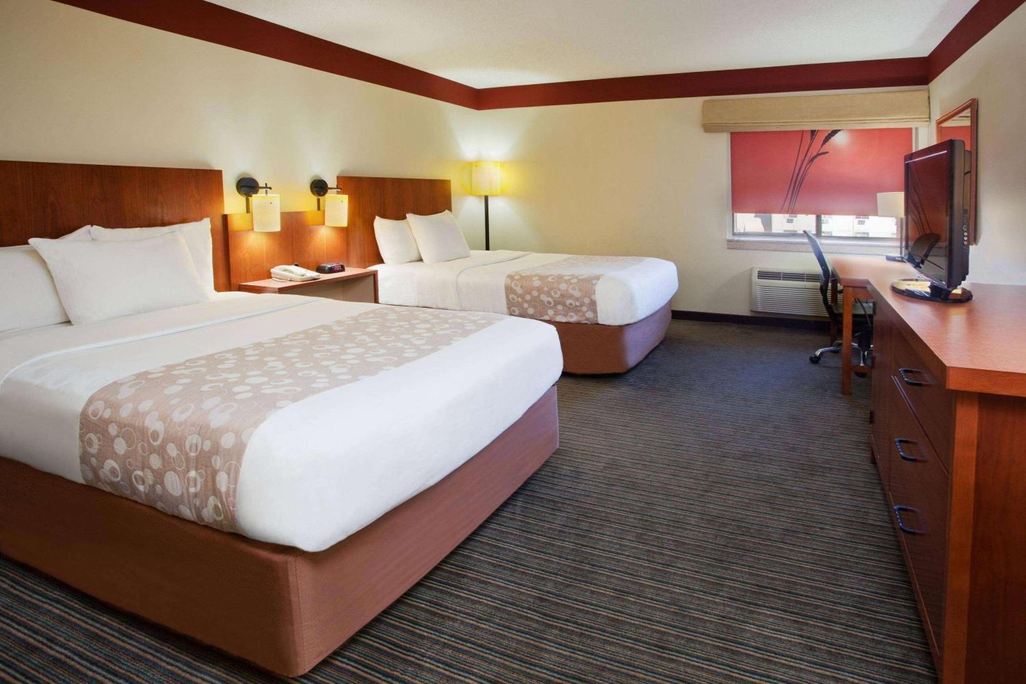Travelodge By Wyndham Columbus State University Exterior photo